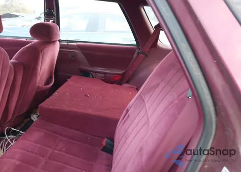 1992 Ford Taurus Gl из США, поврежденный, VIN 1FACP5745NA246175